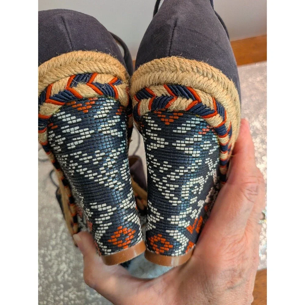 CAbi Isla Espadrille Women 9 Wedge Heel Aztec Blue Suede Beaded Lace Up Sandals
